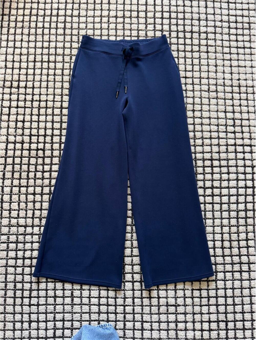 Spanx AirEssentials Wide Leg Sweat Pants Navy Blue Size Large Petite + FREE top